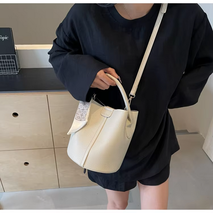Abigail™ - Sac seau rétro