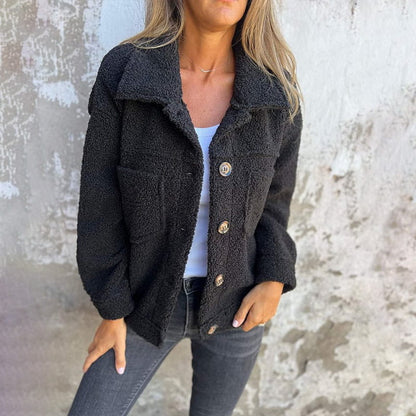 Louise | Veste en sherpa à boutons