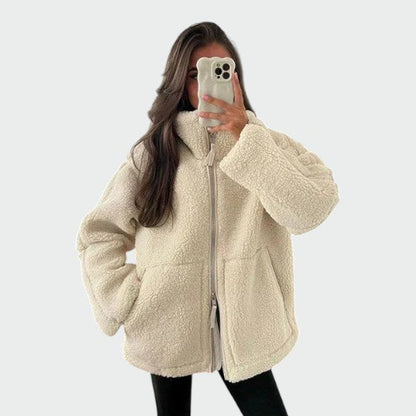 Olivia - Veste oversize en peluche